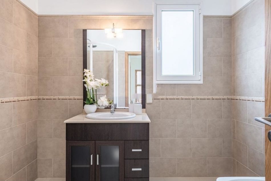 Zweites Badezimmer